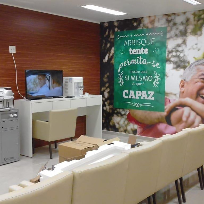 Construção e reforma de hospitais e clínicas